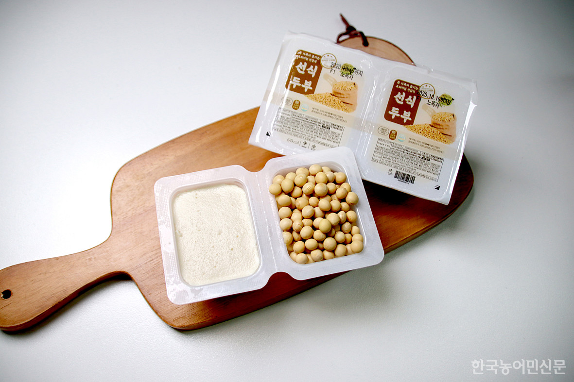 쿠팡에서 판매되고 있는 내먹의 선식두부 제품은 강원도 고랭지 콩만을 원료로 사용하고 있다.