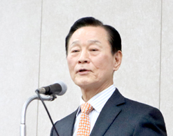 농기계조합 김신길 이사장 3연임..."미래 농산업 구심적 역할 할 것" - 뉴스 썸네일 이미지