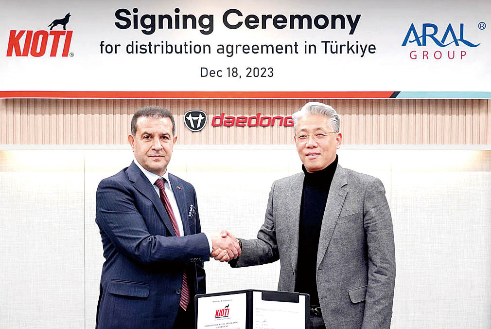 대동과 튀르키예 아랄그룹이 트랙터 공급 계약을 체결했다.