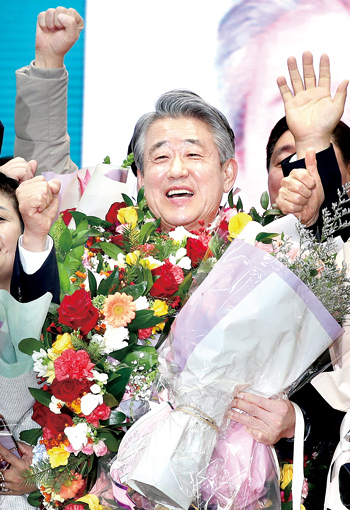 강호동 후보가 제25대 농협중앙회장에 당선됐다. 