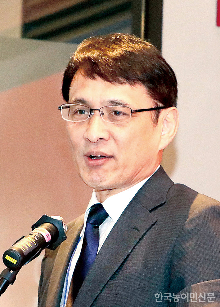 타쿠오 수키가라 일본양돈협회 사무총장