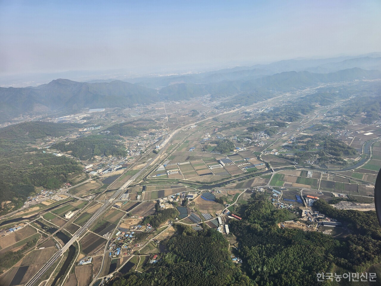 경실련은 식량안보와 농정대전환의 핵심 과제로 충분한 농지 확보의 중요성 등을 강조했다.